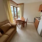 Vadim In Panorama Vigo דירה נסבר