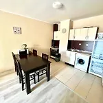 Vadim In Panorama Vigo Apartment *