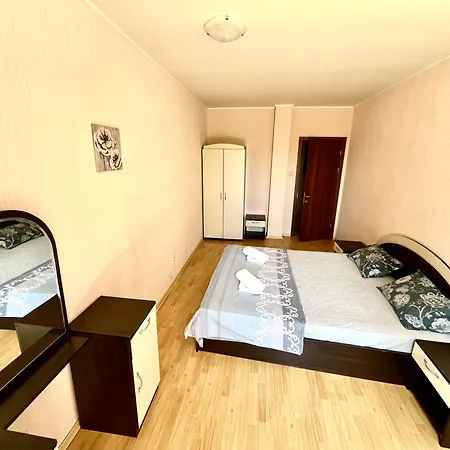Vadim In Panorama Vigo * Νεσέμπαρ